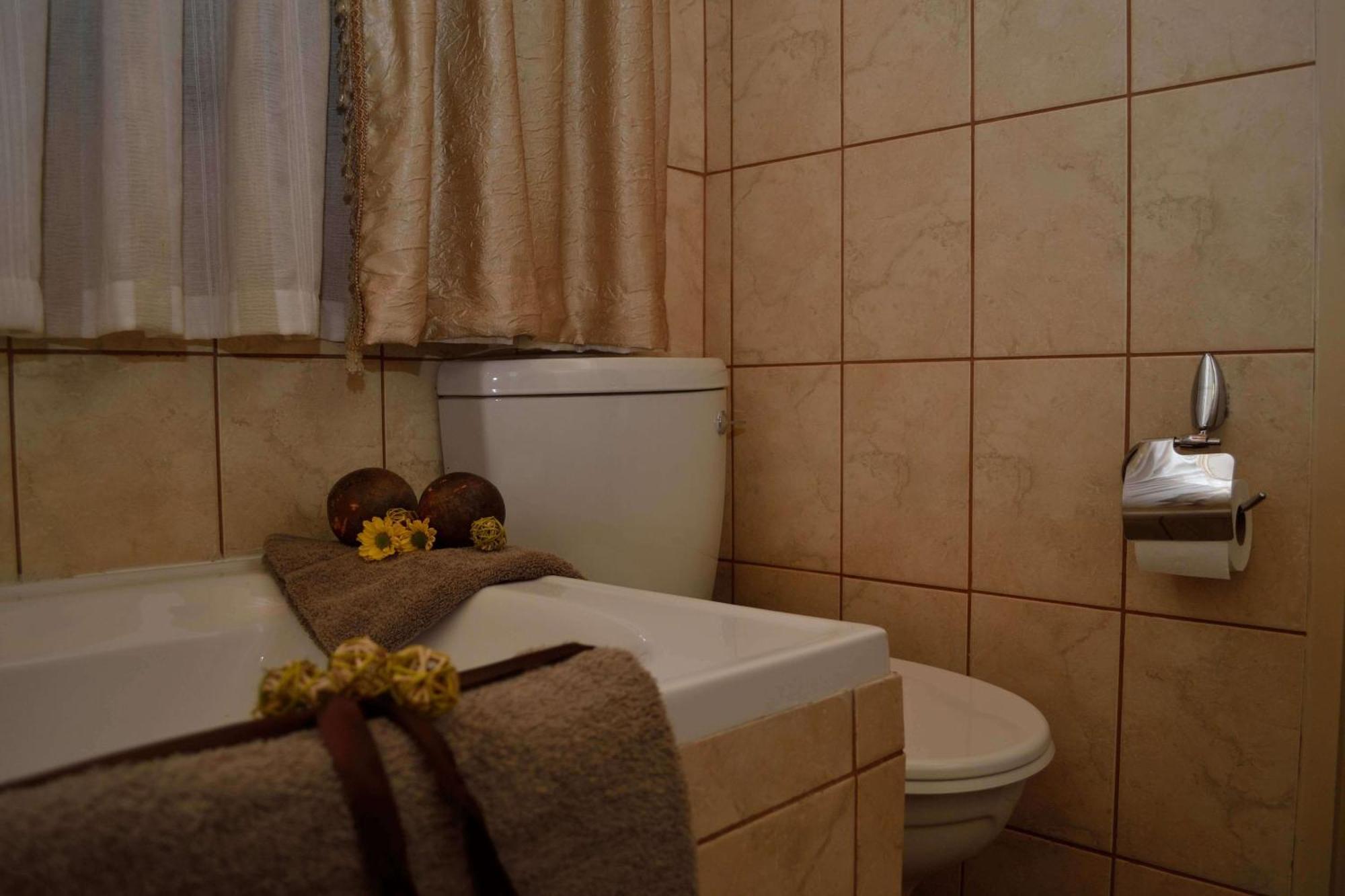 Cycas Guest House Малелейн Екстериор снимка