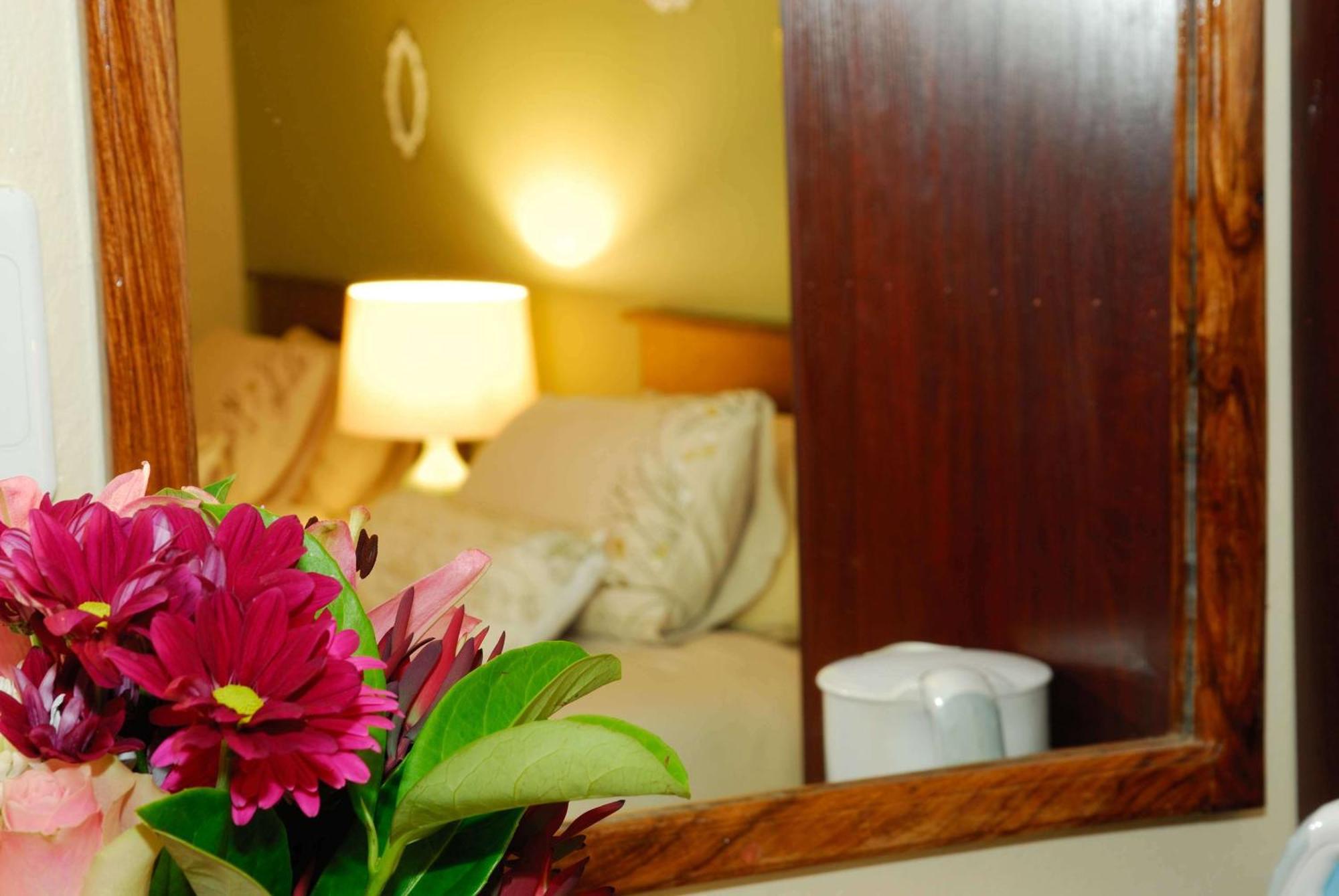 Cycas Guest House Малелейн Екстериор снимка